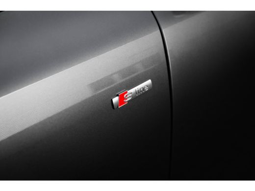 Audi A6 Sportback e-tron S edition performance 100 kWh ActivLease financial lease