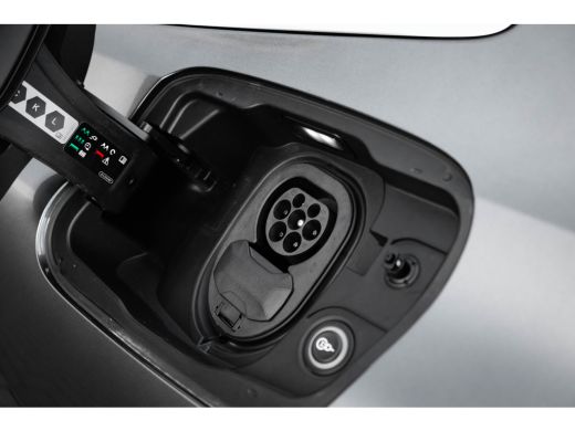 Audi A6 Sportback e-tron S edition performance 100 kWh ActivLease financial lease