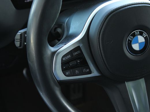BMW 1-serie 118i Executive Edition NL AUTO | CAMERA | PANO | CARPLAY | ActivLease financial lease
