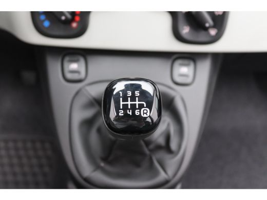 Fiat Panda € 2000 Voorraad Voordeel | 1.0 Hybrid Pandina | Airco | Apple Carplay/Android Auto|telefoonintegr... ActivLease financial lease