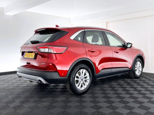 Ford Kuga 2.5 PHEV Titanium (INCL-BTW) *DIGI-COCKPIT | ADAPTIVE-CRUISE | BLINDSPOT | PARK-PILOT | CAMERA | ... ActivLease financial lease
