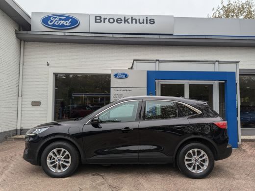 Ford Kuga Ford | Winter Pack | Camera | Adap. Cruise | Navi | Carplay | Dealeronderhouden ActivLease financial lease