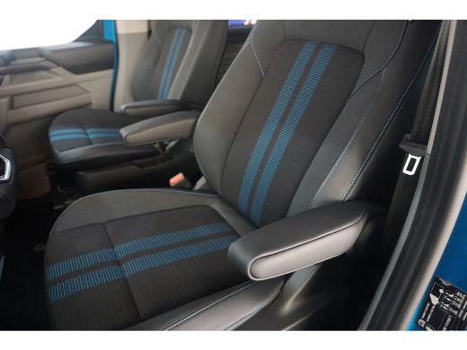 Ford Transit Custom 320 2.5 PHEV L2H1 Sport Dubbele Cabine | Incl. BPM | Dubbele Schuifdeur | Trekhaak | 19 Inch | Ad... ActivLease financial lease
