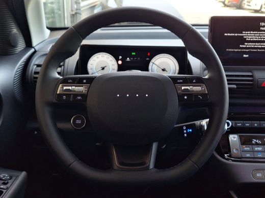 Hyundai Inster Evolve 49 kWh | Apple Carplay/Android Auto | 360-graden camera | Stoel/stuurverwarming | Warmtepo... ActivLease financial lease