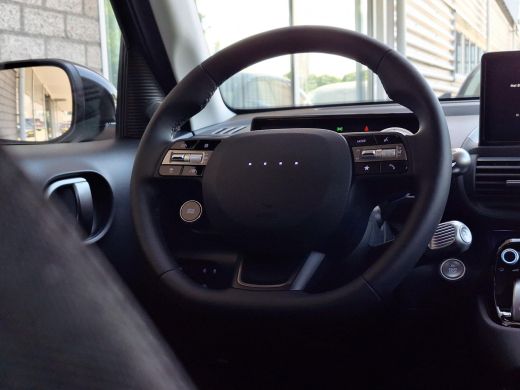 Hyundai Inster Evolve 49 kWh | Apple Carplay/Android Auto | 360-graden camera | Stoel/stuurverwarming | Warmtepo... ActivLease financial lease