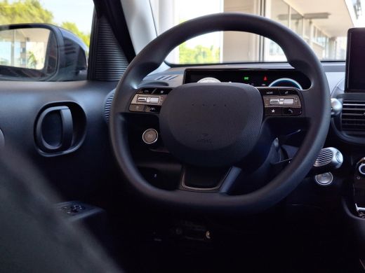 Hyundai Inster E-Motion 49 kWh | Achteruitrijcamera | Apple Carplay/Android Auto | Climate control | Keyless Sta... ActivLease financial lease