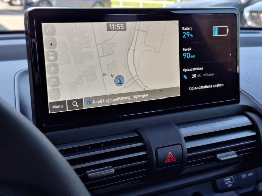 Hyundai Inster E-Motion 49 kWh | Achteruitrijcamera | Apple Carplay/Android Auto | Climate control | Keyless Sta... ActivLease financial lease