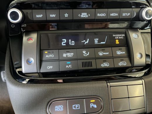 Hyundai Inster Pulse 49 kWh | 3.000,- korting | Direct uit voorraad leverbaar | Rijklaarprijs! | ActivLease financial lease