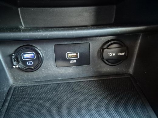 Hyundai KONA 1.6 GDI HEV Fashion | Achteruitrijcamera | Navigatie systeem | Airconditioning | ActivLease financial lease