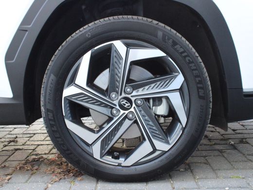 Hyundai Tucson Hyundai 1.6 T-GDI PHEV Comfort Smart 4WD | Cruise control adaptief met Stop&Go | Elektrisch bedie... ActivLease financial lease