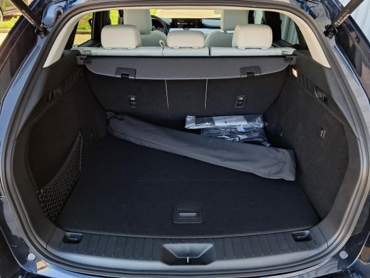 Mazda CX-60 2.5 e-SkyActiv PHEV Takumi Plus Draadloze Apple Carplay Android Auto | Panoramisch schuif kanteld... ActivLease financial lease