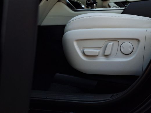Mazda CX-60 2.5 e-SkyActiv PHEV Takumi Plus Draadloze Apple Carplay Android Auto | Panoramisch schuif kanteld... ActivLease financial lease