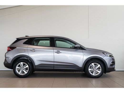 Opel Grandland X Opel 1.2 Turbo Edition | Navigatie | Parkeersensoren | Apple Carplay & Android Auto | 17 inch Lic... ActivLease financial lease