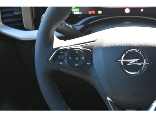Opel Mokka Electric Long Range Ultimate 54 kWh 156pk | Navigatie | Alcantara | Stoel/Stuurverwarming | Achteruitrijca... ActivLease financial lease