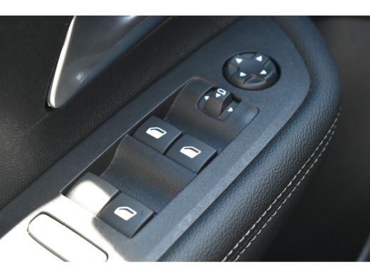 Opel Mokka Electric Long Range Ultimate 54 kWh 156pk | Navigatie | Alcantara | Stoel/Stuurverwarming | Achteruitrijca... ActivLease financial lease