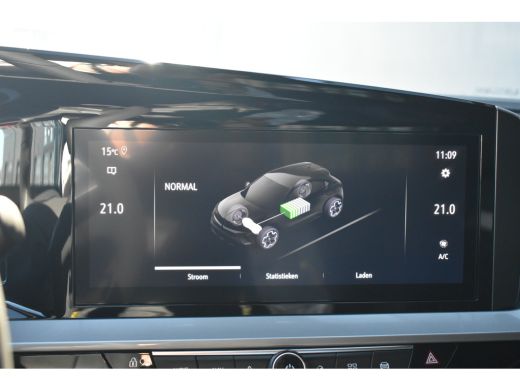 Opel Mokka Electric Long Range Ultimate 54 kWh 156pk | Navigatie | Alcantara | Stoel/Stuurverwarming | Achteruitrijca... ActivLease financial lease
