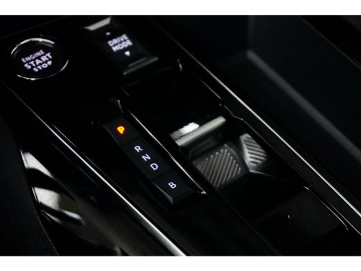 Peugeot 3008 1.6 HYbrid 225 GT Pack Business | Achteruitrijcamera | Armsteun achter | Cruise control adaptief ... ActivLease financial lease