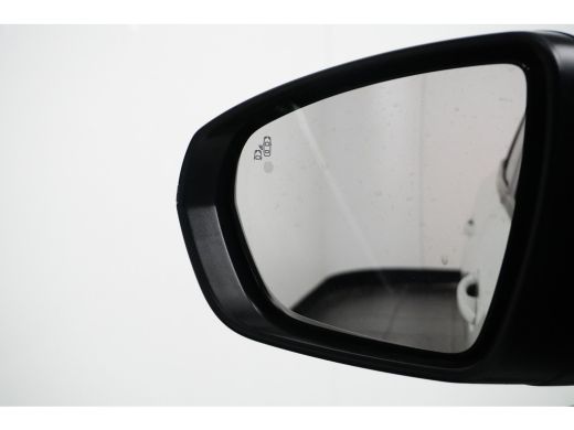 Peugeot 3008 1.6 HYbrid 225 GT Pack Business | Achteruitrijcamera | Armsteun achter | Cruise control adaptief ... ActivLease financial lease