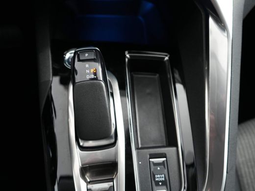 Peugeot 3008 1.6 HYbrid 225PK AUTOMAAT ALLURE | Achteruitrijcamera | Airco (automatisch) | Apple Carplay/Andro... ActivLease financial lease