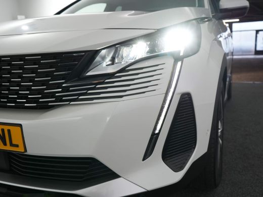 Peugeot 3008 1.6 HYbrid 225PK AUTOMAAT ALLURE | Achteruitrijcamera | Airco (automatisch) | Apple Carplay/Andro... ActivLease financial lease