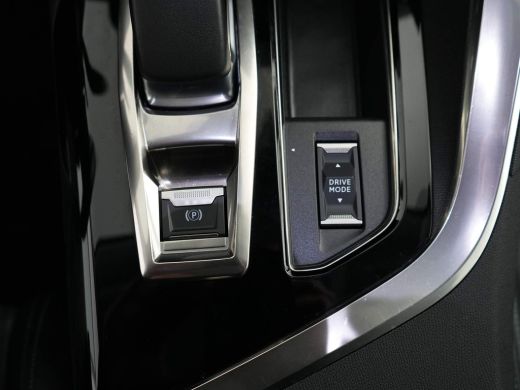 Peugeot 3008 1.6 HYbrid 225PK AUTOMAAT ALLURE | Achteruitrijcamera | Airco (automatisch) | Apple Carplay/Andro... ActivLease financial lease