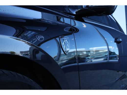 Peugeot 308 Peugeot 1.6 HYbrid 180 GT Pack Business | Adaptieve Cruise | Pano | Focal Audio | Alcantara | 360... ActivLease financial lease