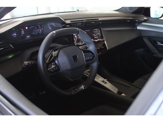 Peugeot 308 SW 1.2 Hybrid 136 e-DCS6 GT | CAMERA V+A | NAVI | ELEKTRISCHE ACHTERKLEP | STUURVERWARMING | ADAP... ActivLease financial lease