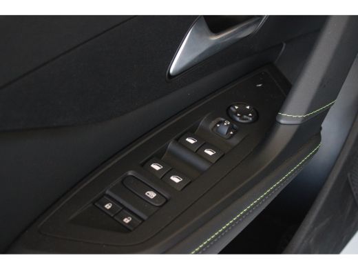 Peugeot 308 SW 1.2 Hybrid 136 e-DCS6 GT | CAMERA V+A | NAVI | ELEKTRISCHE ACHTERKLEP | STUURVERWARMING | ADAP... ActivLease financial lease