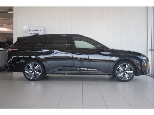 Peugeot 308 SW 1.2 Hybrid 136 e-DCS6 GT | CAMERA V+A | NAVI | ELEKTRISCHE ACHTERKLEP | STUURVERWARMING | ADAP... ActivLease financial lease