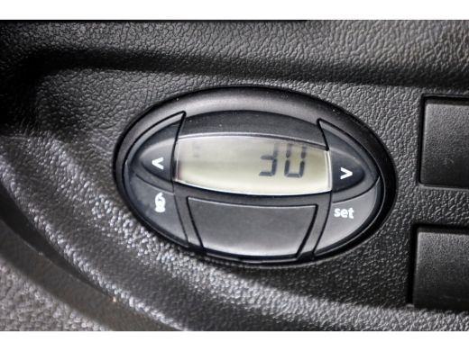 Peugeot Boxer 2.2 BlueHDi 120pk L2H2 Premium Airco/Navi 08-2020 ActivLease financial lease
