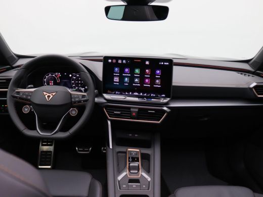 Seat Formentor 1.5 TSI e-Hybrid VZ Performance 272PK DSG matrix led, trekhaak, schuif-kanteldak, vollederen bekl... ActivLease financial lease