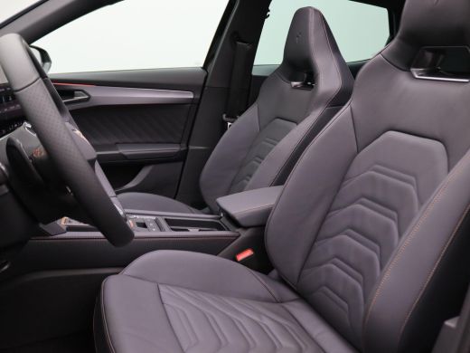 Seat Formentor 1.5 TSI e-Hybrid VZ Performance 272PK DSG matrix led, trekhaak, schuif-kanteldak, vollederen bekl... ActivLease financial lease