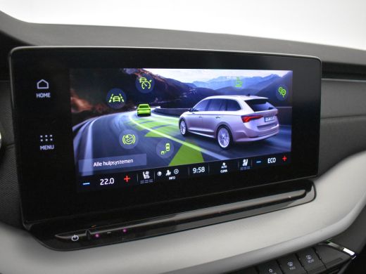 Skoda Octavia Combi 1.4 TSI iV PHEV First Edition 204pk | Panorama dak | Head up display | Canton audio | Stoel... ActivLease financial lease
