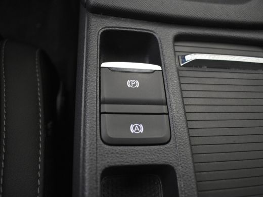 Skoda Octavia Combi 1.4 TSI iV PHEV First Edition 204pk | Panorama dak | Head up display | Canton audio | Stoel... ActivLease financial lease