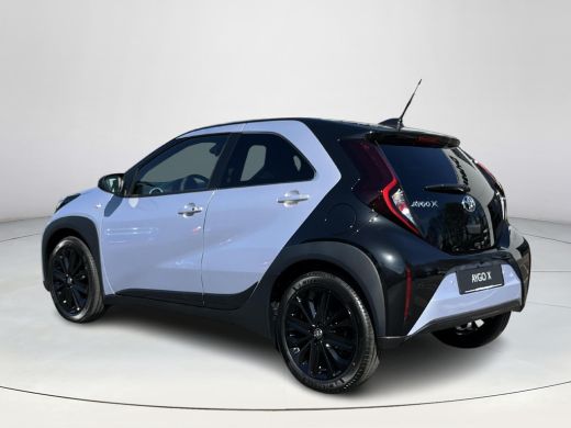 Toyota Aygo X 1.0 VVT-i MT JBL ActivLease financial lease