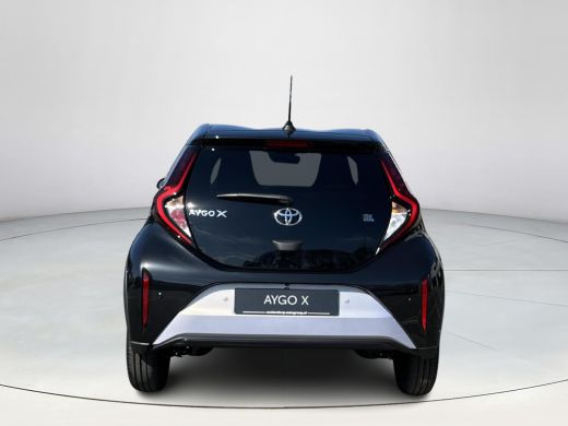 Toyota Aygo X 1.0 VVT-i MT JBL ActivLease financial lease