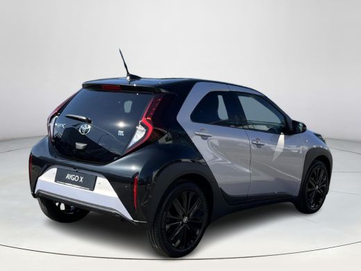 Toyota Aygo X 1.0 VVT-i MT JBL ActivLease financial lease