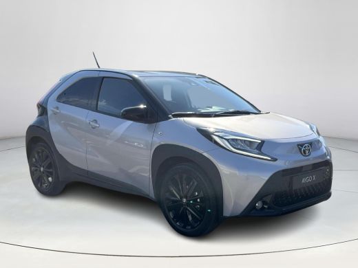 Toyota Aygo X 1.0 VVT-i MT JBL ActivLease financial lease