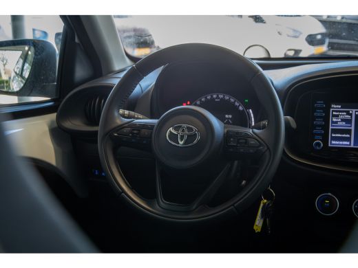 Toyota Aygo X Toyota 1.0 VVT-i MT Play | Airco ActivLease financial lease