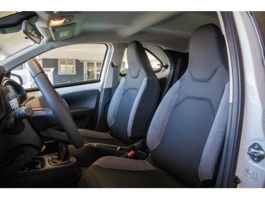 Toyota Aygo X Toyota 1.0 VVT-i MT Play | Airco ActivLease financial lease