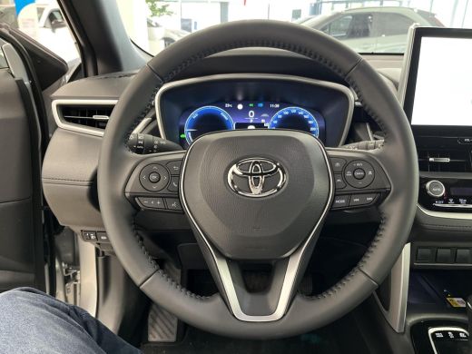 Toyota Corolla Cross Hybrid 140 Style ActivLease financial lease