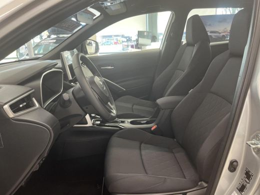 Toyota Corolla Cross Hybrid 140 Style ActivLease financial lease