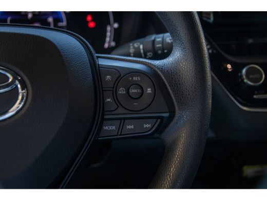 Toyota Corolla Toyota Hybrid 140 Comfort | Achterruitverwarming | Airco (automatisch) ActivLease financial lease