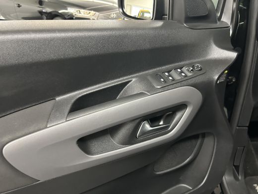 Toyota PROACE CITY Verso 1.2 Turbo Dynamic Automaat ActivLease financial lease