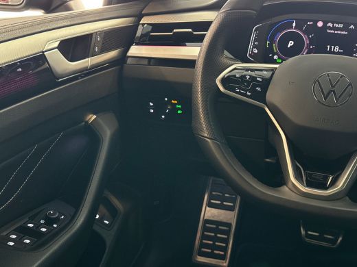 Volkswagen Arteon Shooting Brake 1.4 TSI 218pk eHybrid R-Line Business+ / Panoramadak / Stoelverwarming ActivLease financial lease