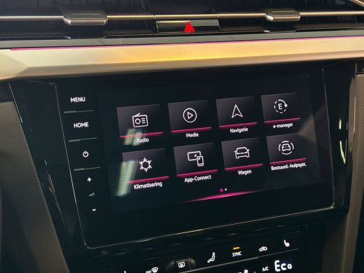 Volkswagen Arteon Shooting Brake 1.4 TSI 218pk eHybrid R-Line Business+ / Panoramadak / Stoelverwarming ActivLease financial lease