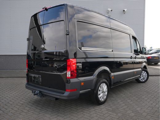 Volkswagen Crafter L3H3 Exclusive | Trekhaak | Navi | Clima | Park assistent | Trekhaak | Navi | Clima | Park assist... ActivLease financial lease