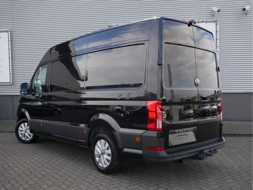Volkswagen Crafter L3H3 Exclusive | Trekhaak | Navi | Clima | Park assistent | Trekhaak | Navi | Clima | Park assist... ActivLease financial lease