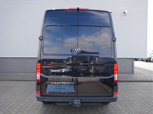 Volkswagen Crafter L3H3 Exclusive | Trekhaak | Navi | Clima | Park assistent | Trekhaak | Navi | Clima | Park assist... ActivLease financial lease