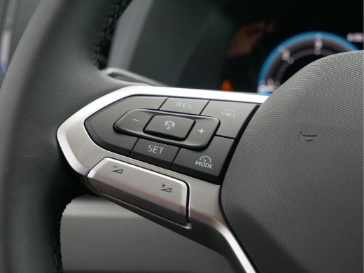 Volkswagen Crafter | L3H3 Exclusive | Trekhaak | Navigatie | Climate | Park assistent | Trekhaak | Navigatie | Clima... ActivLease financial lease